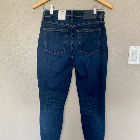NWT Ava Mid rise Skinny Jeans - Picture 5 of 5